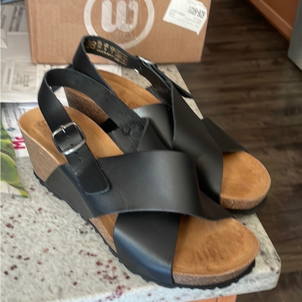 Yokono Wedge Sandal